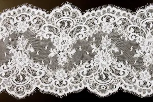 7 1/2" Ivory Alençon Galloon Lace
