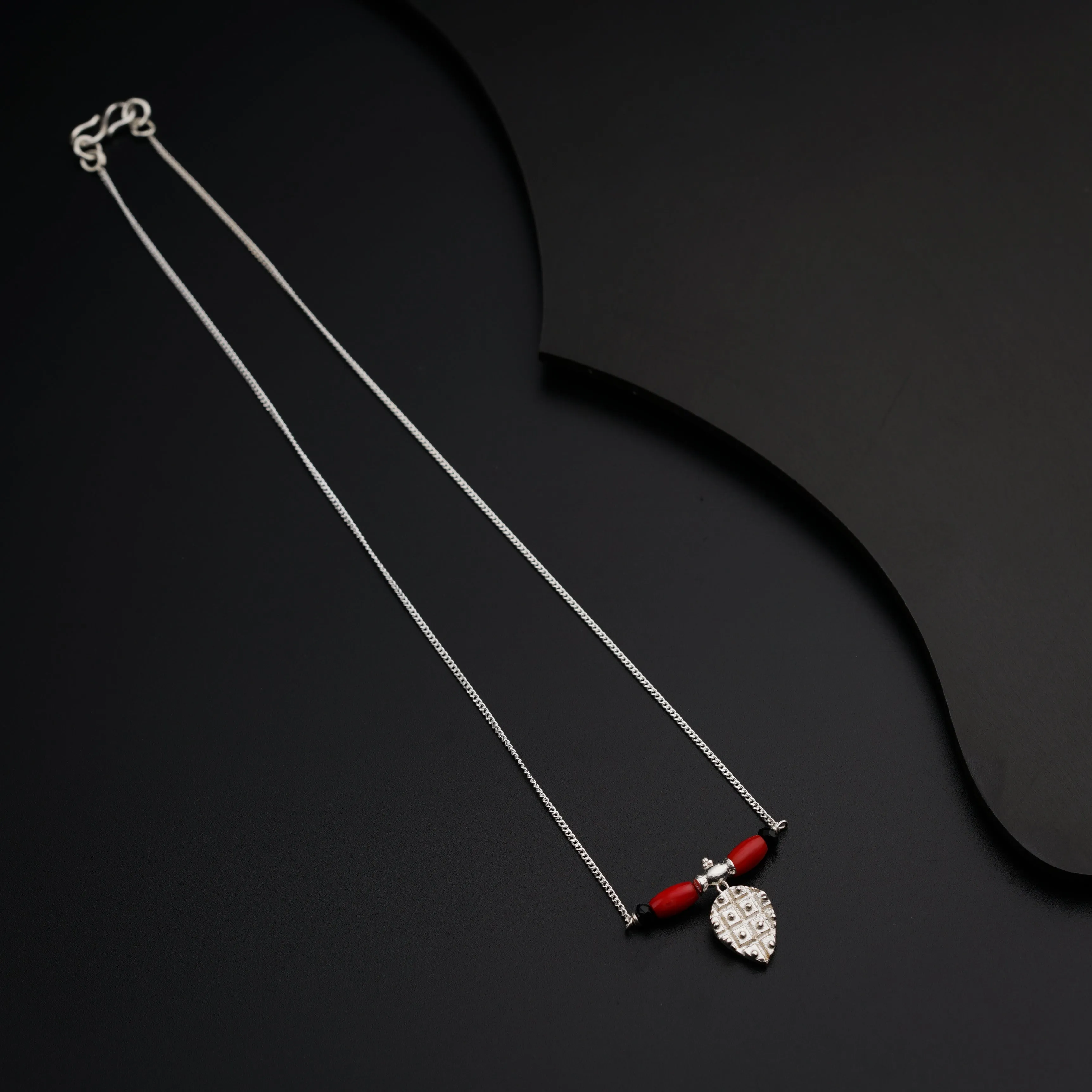 Handmade Silver Saaj Motif Mangalsutra : नारळ (Naral)