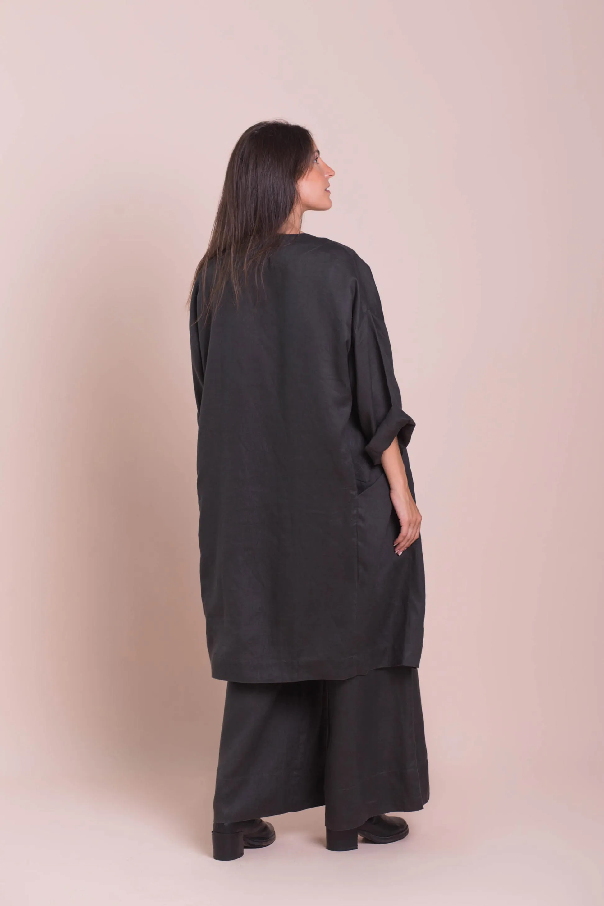 Isabella linen jacket in Carbon