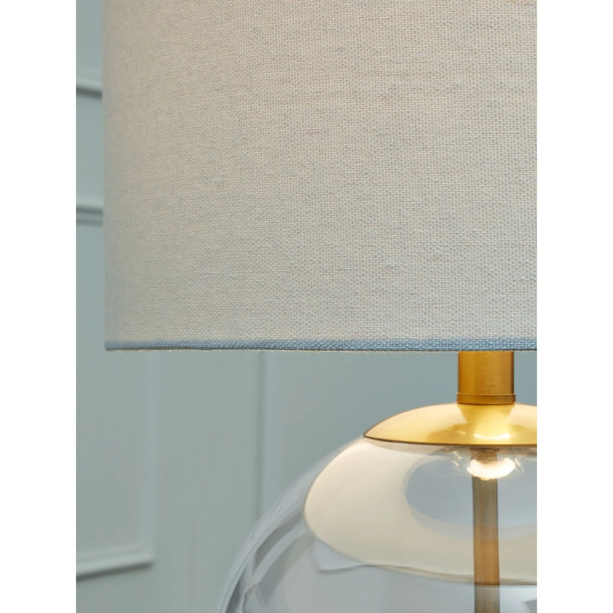 Samder Table Lamp 20.75"