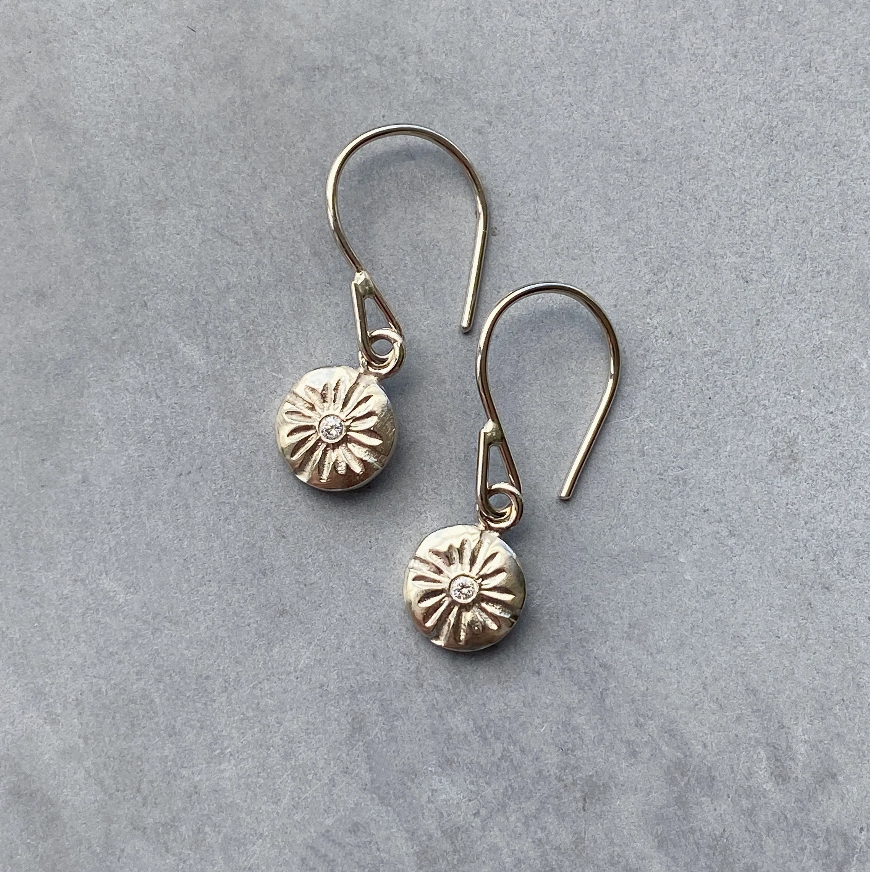 Small Lucia Dangle Earrings in White Gold