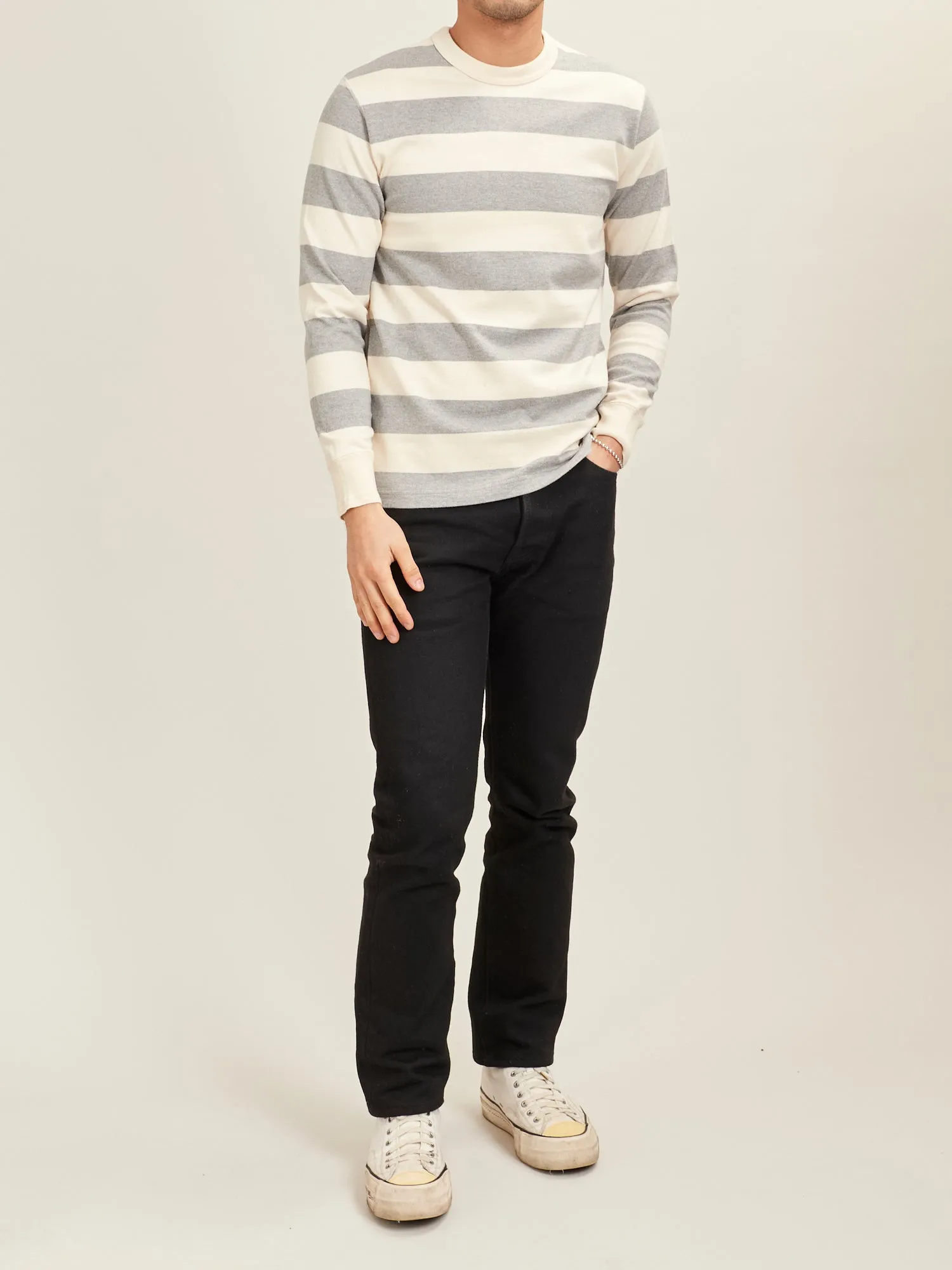 Striped Border Long Sleeve T-Shirt in Heather Grey